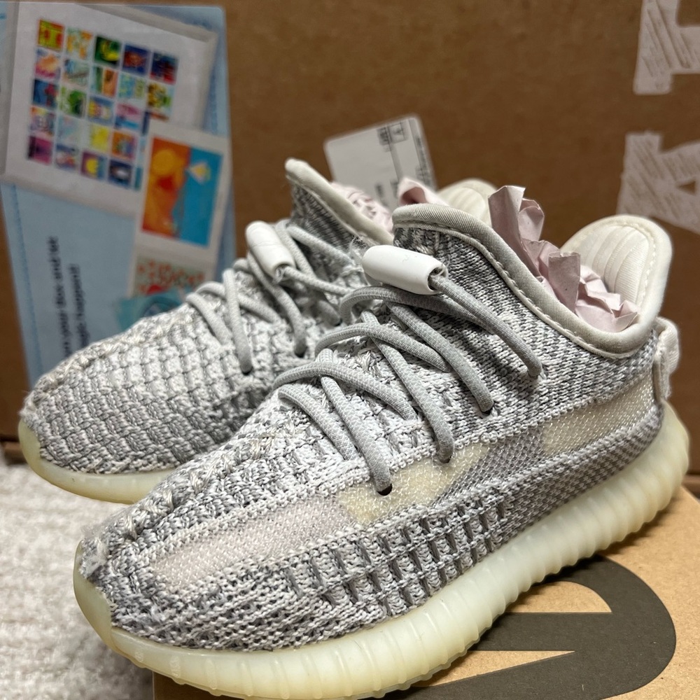 Yeezy Kids Sneakers in Light Gray and Cream